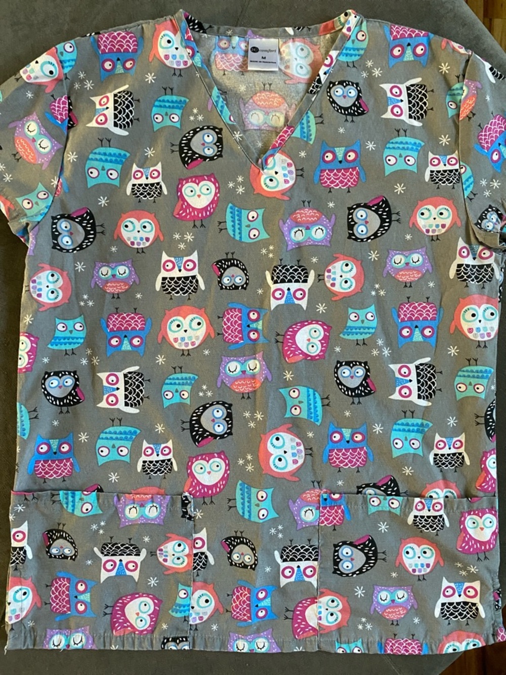 Women's V-Neck Owl Print Scrub Top - Gray with Pink, Blue & Purple Owls